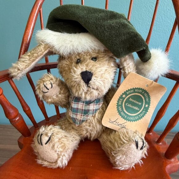 Vtg Boyds Bear Indy Christmas Bear Tags Retired 90s Jointed Brown Green Hat Scar - Picture 1 of 9